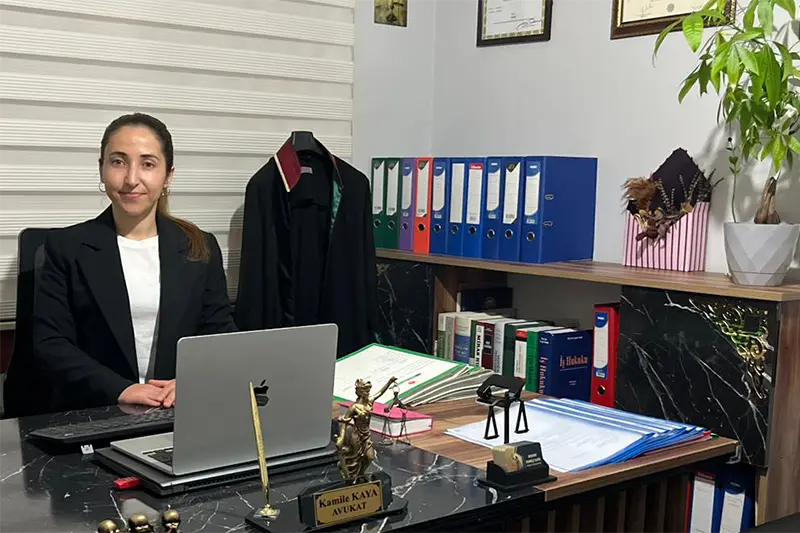 Av. Kamile Kaya Antalya Boşanma Avukatı